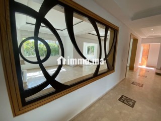 Villa avec ascenseur EN LOCATION à Hassan RABAT - Villa à louer - Rabat