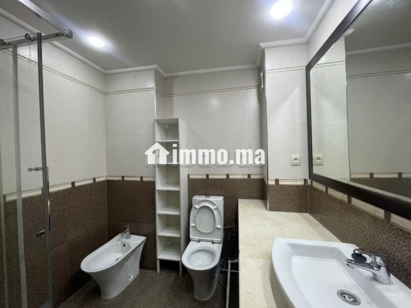 Bel appartement en location à la wilaya - Location Immobilier - Tanger - photo 6