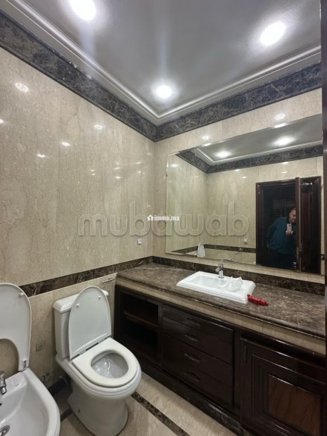 Bel Appartement à vendre derrière clinique Maghreb - Vente Immobilier - Casablanca - photo 8