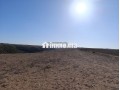 Terrain agricole avec vue panoramique, titré, proche des fermes - miniature 4