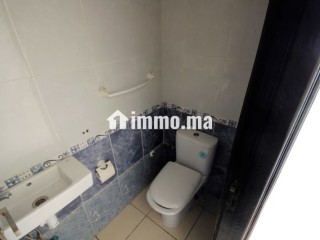 Casabelvedere prox tgv loue bureau 130 m² bon prix - Bureau à louer - Casablanca