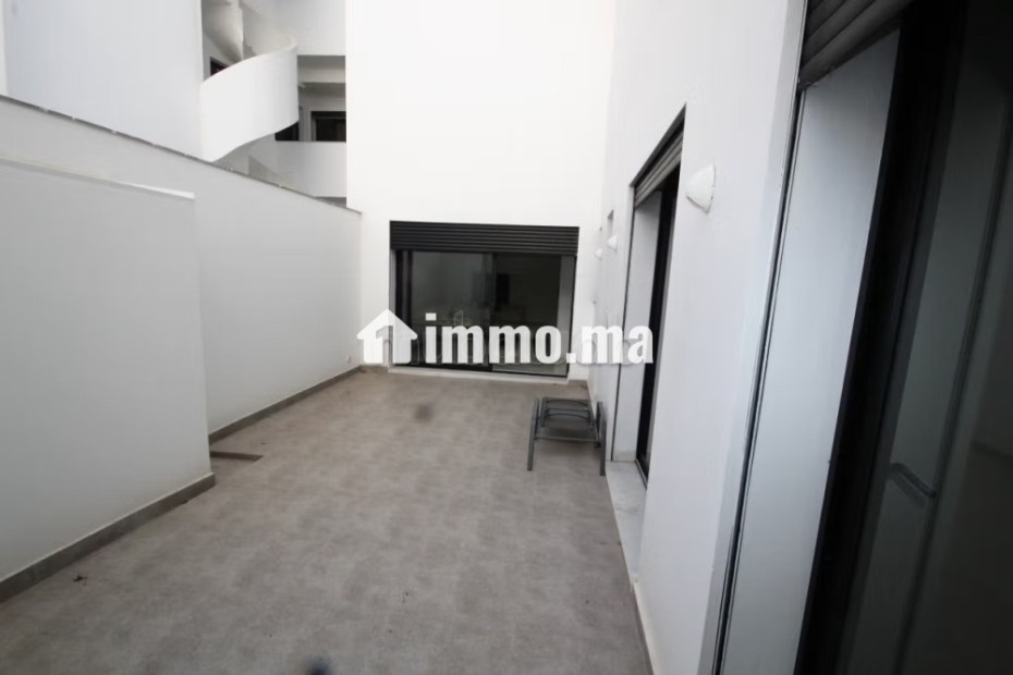 Loue palmier superbe meuble neuf 2 ch terrasse - Location Immobilier - Casablanca - photo 2