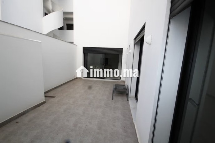 loue-palmier-superbe-meuble-neuf-2-ch-terrasse-big-1