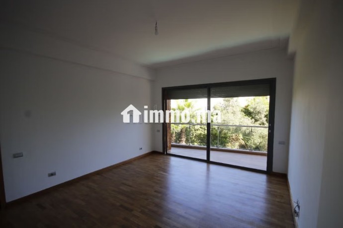loue-luxe-villa-moderne-700-m2-piscin-residence-big-14