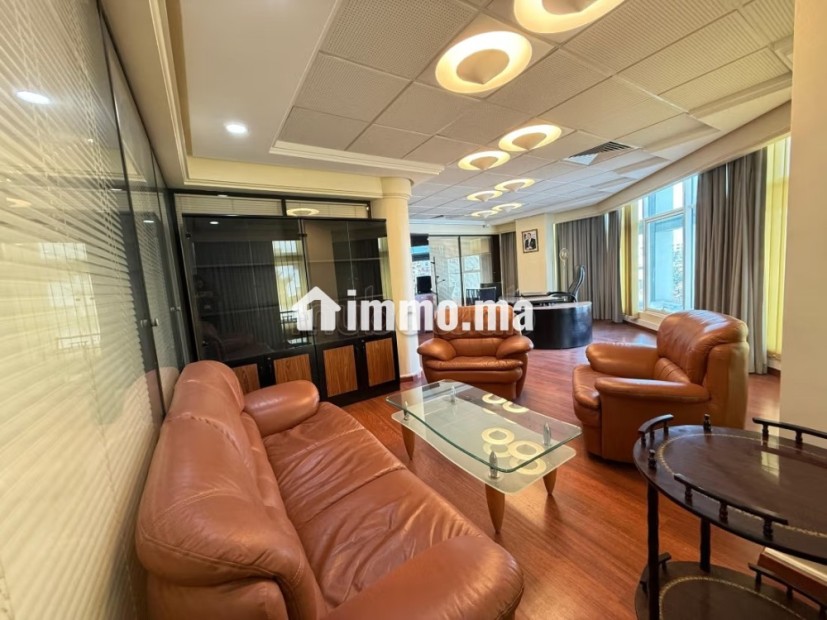 Bureau semi équipé 131 m² à louer - Location Immobilier - Casablanca - photo 2