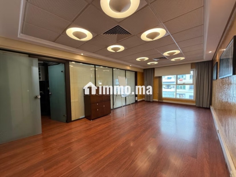 Bureau semi équipé 131 m² à louer - Location Immobilier - Casablanca - photo 6