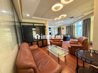 Bureau semi équipé 131 m² à louer - Bureau à louer - Casablanca