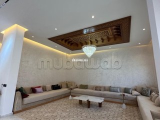 Magnifique villa à vendre à Quartier El Menzah 5 belles chambres. Climatisation et piscine - Villa à vendre - Rabat
