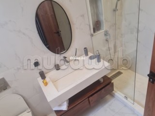 Magnifique villa à vendre à Quartier El Menzah 5 belles chambres. Climatisation et piscine - Villa à vendre - Rabat