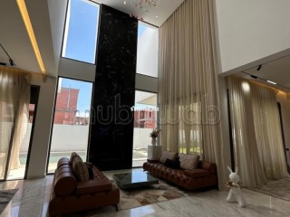 Magnifique villa à vendre à Quartier El Menzah 5 belles chambres. Climatisation et piscine - Villa à vendre - Rabat