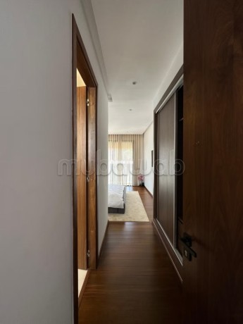 magnifique-villa-a-vendre-a-quartier-el-menzah-5-belles-chambres-climatisation-et-piscine-big-13