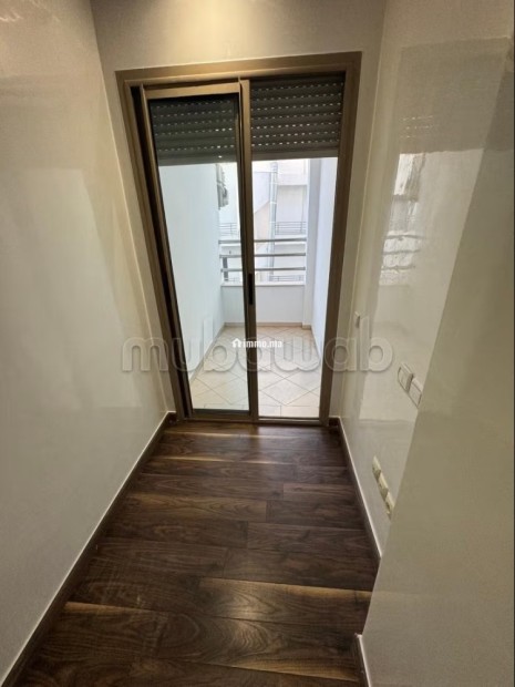 Appartement en vente à Bourgogne Ouest. Surface totale 80 m². Ascenseur et garage - Vente Immobilier - Casablanca - photo 7