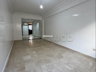 Appartement en vente à Bourgogne Ouest. Surface totale 80 m². Ascenseur et garage - Appartement à vendre - Casablanca