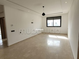 Bel Appartement Vide en location longue duree - Appartement à louer - Agadir