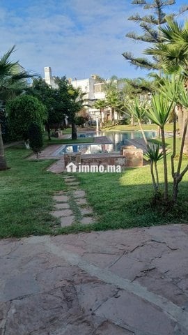 Belle Villa avec Vue sur Piscine - Location Immobilier - Mohammedia - photo 1