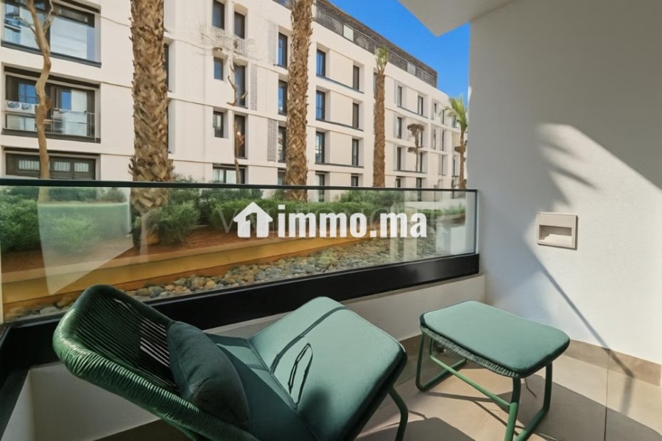 Location appartement 2chambres meublé moderne avec terrasse à Anfaplace,
Ain Diab - Location Immobilier - Casablanca - photo 3