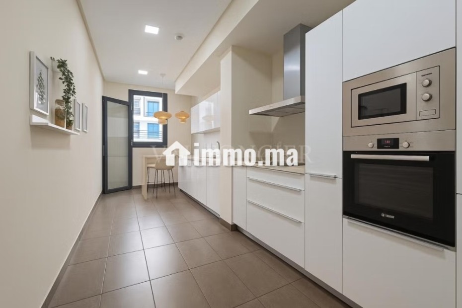 Location appartement 2chambres meublé moderne avec terrasse à Anfaplace,
Ain Diab - Location Immobilier - Casablanca - photo 5
