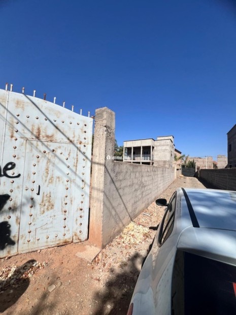 Exeptiionnel terrain a vendre titré 330 m2 - Vente Immobilier - Marrakech - photo 1