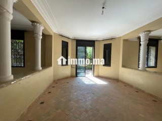 Charmante Villa dans Une Résidence Avec Piscine - Villa à vendre - Marrakech