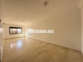 Achat/vente: appartement 98m², 2ch à gueliz - miniature 1