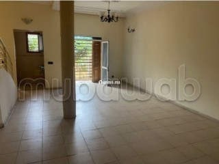 Location villa de haut standing à Harhoura. 5 grandes pièces. Porte blindée, salon marocain - Villa à louer - Harhoura