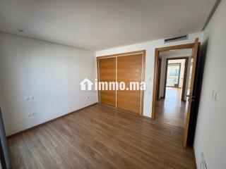A Darbouaaza A Villa À Louer Vide avec piscine, 4 Chambres dans une résidence - Villa à louer - Dar Bouazza