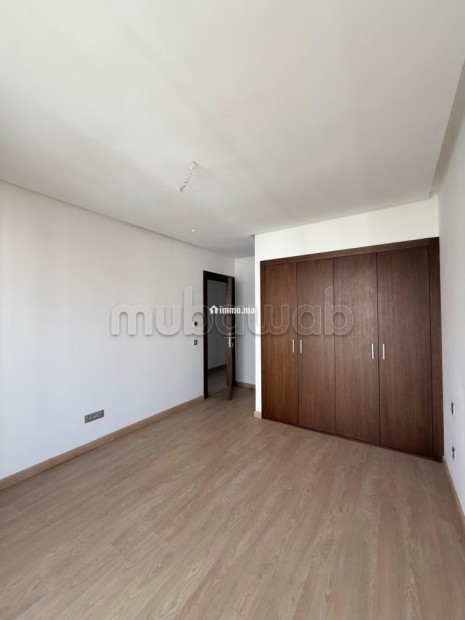 Appartement moderne 150m² à Eagle Hills SOUISSI - Location Immobilier - Rabat - photo 8
