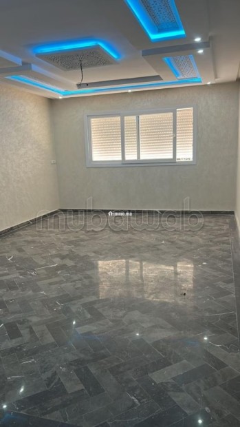 Bel appartement à vendre à Anza.
Superficie 120 m².
Terrasse - Vente Immobilier - Agadir - photo 2