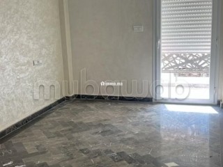 Bel appartement à vendre à Anza.
Superficie 120 m².
Terrasse - Appartement à vendre - Agadir