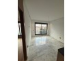 Studio neuf avec balcon, quartier Riviera - miniature 3