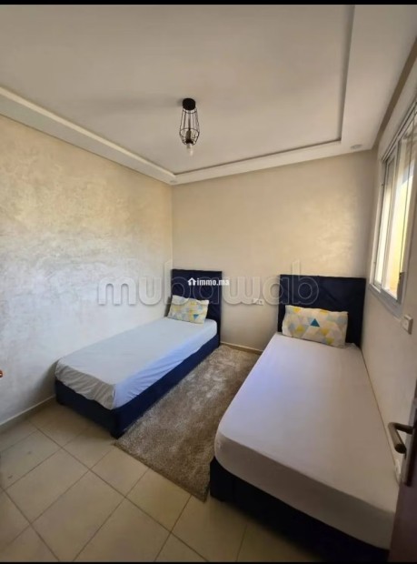 Location d'un appartement à Azrou. Surface de 98 m². Salon traditionnel et porte blindée - Vente Immobilier - Azrou - photo 4
