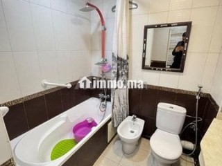 Bel appartement 92 m² avec garage et ascenseur - Appartement à louer - Casablanca