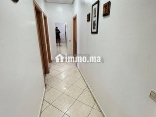 Bel appartement 92 m² avec garage et ascenseur - Appartement à louer - Casablanca