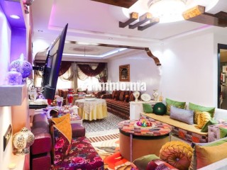Bel appartement à vendre en Centre. 4 grandes pièces. Bien meublé - Appartement à vendre - Tanger