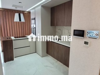 Appartement à l'achat à Boulevard Med 6.
Surface de 45 m².
Vue sur les montagnes, chauffage central - Appartement à vendre - Marrakech