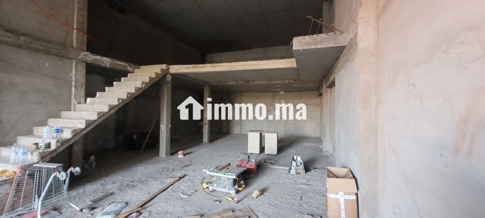 Local commercial à l'achat à Boulevard Med 6.
Surface de 210 m² - Vente Immobilier - Marrakech - photo 6