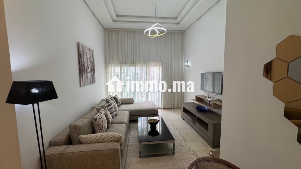 Appartement à louer trois chambres salon meublé a côté de Venizia Ice - Location Immobilier - Casablanca - photo 4