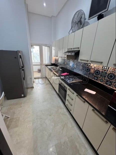 Appartement à louer trois chambres salon meublé a côté de Venizia Ice - Location Immobilier - Casablanca - photo 7