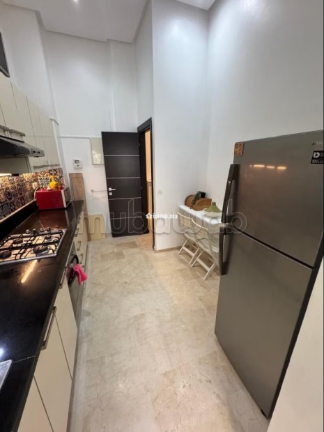 Appartement à louer trois chambres salon meublé a côté de Venizia Ice - Location Immobilier - Casablanca - photo 8