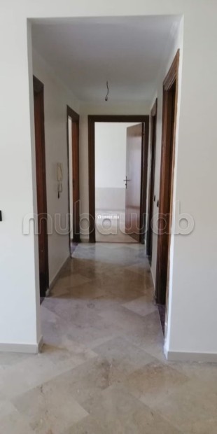 Très bel appartement en location à Agdal. 3 pièces confortables. Ascenseur et places de parking - Location Immobilier - Rabat - photo 1