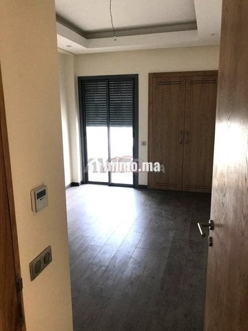 Location Appartement 4 pièces de 127 m² à Casablanca... - Location Immobilier - Casablanca - photo 3
