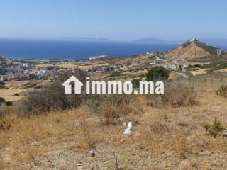 Beau terrain à la vente à Ksar Sghir. Surface totale 45000 m² - Terrain à vendre