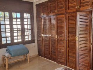 hay-riad-villa-de-500m2-avec-jardin