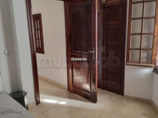 Hay Riad Villa de 500m² avec jardin - Villa à louer - Rabat