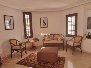 Hay Riad Villa de 500m² avec jardin - Villa à louer - Rabat