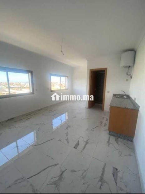 À LOUER – Studio 40 m² au centre-ville de Témara ( - Location Immobilier - Temara - photo 1