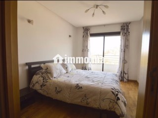 Top studio meuble avec terrasse sans vis a vis - Appartement à louer - Casablanca