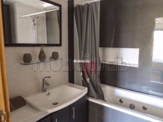 Top studio meuble avec terrasse sans vis a vis - Appartement à louer - Casablanca