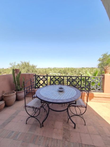 Dans très belle résidence, appartement meublé, 2 ch, terrasse et rooftop, vue Atlas - Vente Immobilier - Marrakech - photo 2
