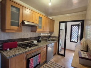 Dans très belle résidence, appartement meublé, 2 ch, terrasse et rooftop, vue Atlas - Appartement à vendre - Marrakech